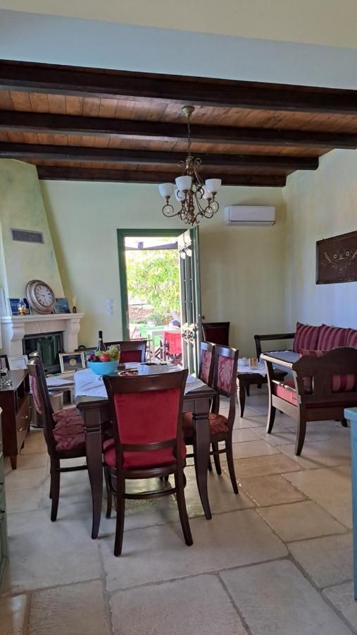 Country Villa Athéras Екстериор снимка